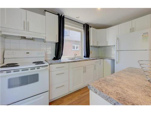 350 Victoria Street S, Kitchener, ON - Indoor Photo Showing Kitchen