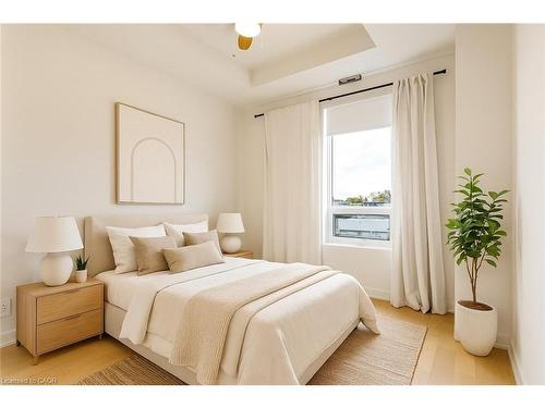 307-123 Maurice Drive, Oakville, ON - Indoor Photo Showing Bedroom