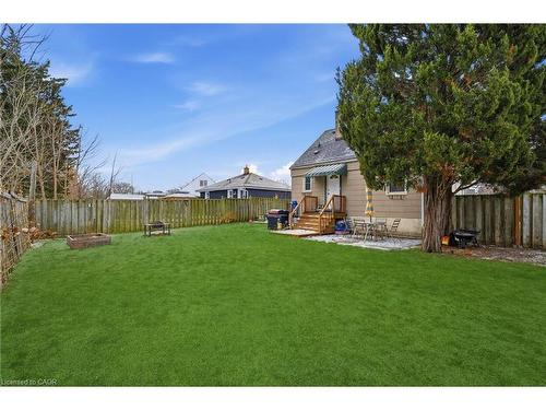 53 Alexander Drive, Brantford, ON - Outdoor With Backyard