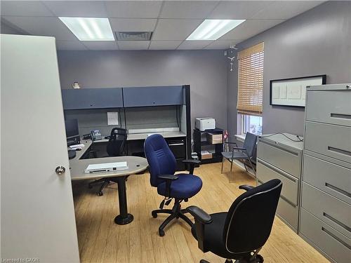 30 Ridgeway Circle, Woodstock, ON 