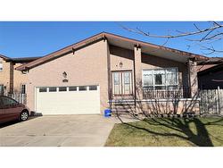 299 Hemlock Avenue  Stoney Creek, ON L8E 4M2