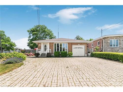 86 Ranchdale Drive, Hamilton, ON - Outdoor With Deck Patio Veranda With Facade