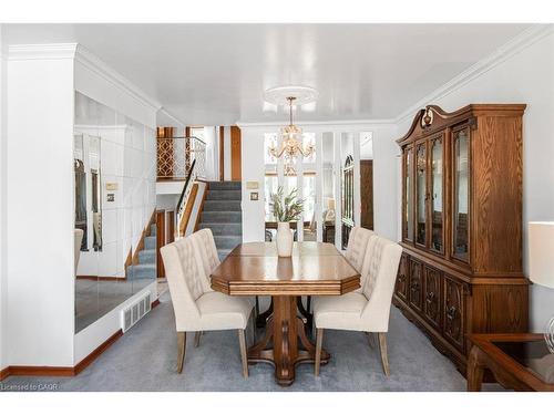 86 Ranchdale Drive, Hamilton, ON - Indoor Photo Showing Dining Room