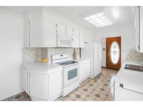 86 Ranchdale Drive, Hamilton, ON - Indoor Photo Showing Kitchen With Double Sink