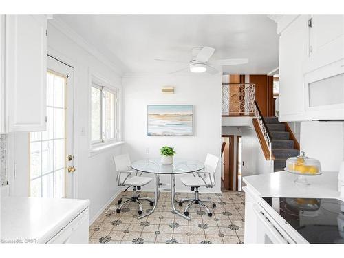 86 Ranchdale Drive, Hamilton, ON - Indoor Photo Showing Dining Room
