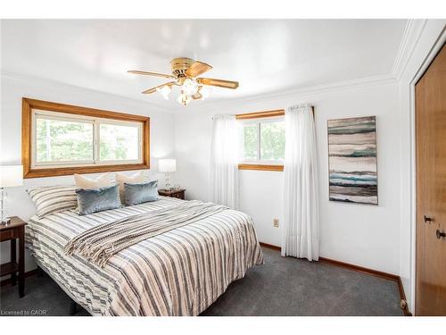 86 Ranchdale Drive, Hamilton, ON - Indoor Photo Showing Bedroom