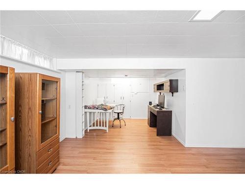 86 Ranchdale Drive, Hamilton, ON - Indoor Photo Showing Other Room