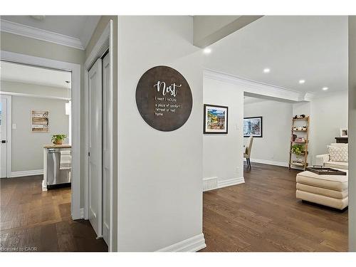 18 Pittsford Close, Waterloo, ON - Indoor