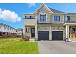18 Mia Drive  Hamilton, ON L9B 0K1