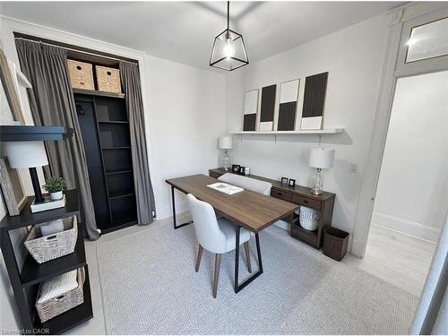 164 Catharine Street N, Hamilton, ON - Indoor