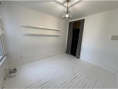 164 Catharine Street N, Hamilton, ON - Indoor Photo Showing Other Room