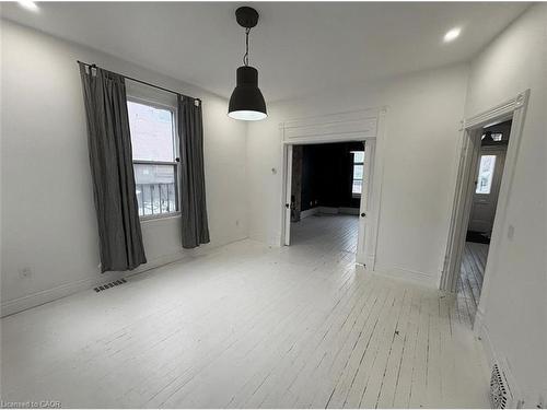 164 Catharine Street N, Hamilton, ON - Indoor Photo Showing Other Room