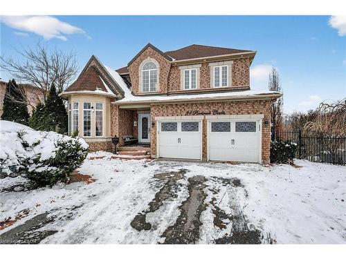 39 Pinebrook Circle, Caledon, ON - Outdoor With Facade