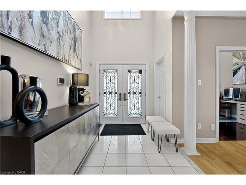 39 Pinebrook Circle, Caledon, ON - Indoor Photo Showing Other Room