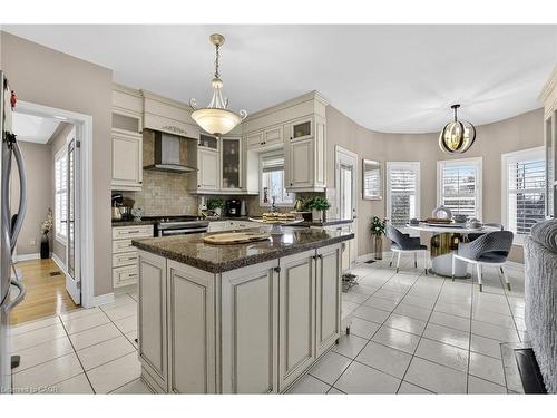 39 Pinebrook Circle, Caledon, ON - Indoor