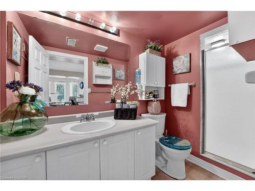 39 Pinebrook Circle, Caledon, ON - Indoor Photo Showing Bathroom