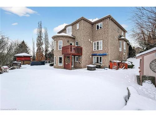 39 Pinebrook Circle, Caledon, ON - Outdoor