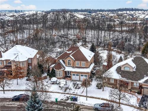 39 Pinebrook Circle, Caledon, ON - Outdoor