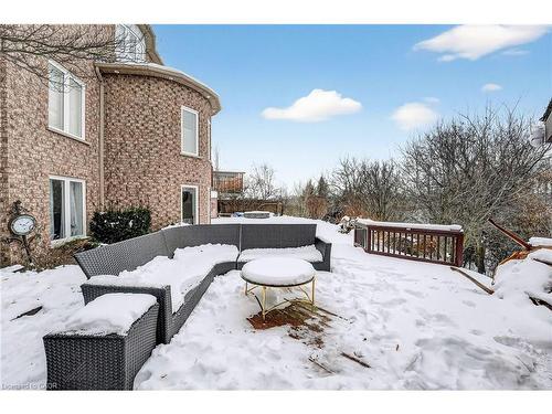 39 Pinebrook Circle, Caledon, ON - Outdoor With Exterior