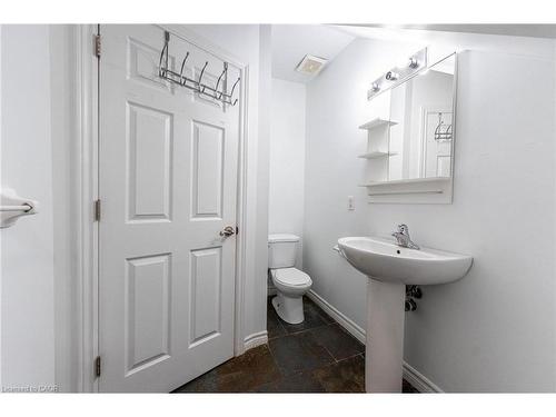 1-265 Main Street W, Hamilton, ON - Indoor Photo Showing Bathroom