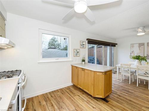 655 Lomond Crescent, Burlington, ON - Indoor