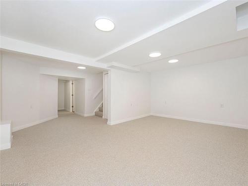 655 Lomond Crescent, Burlington, ON - Indoor