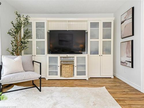 655 Lomond Crescent, Burlington, ON - Indoor Photo Showing Other Room