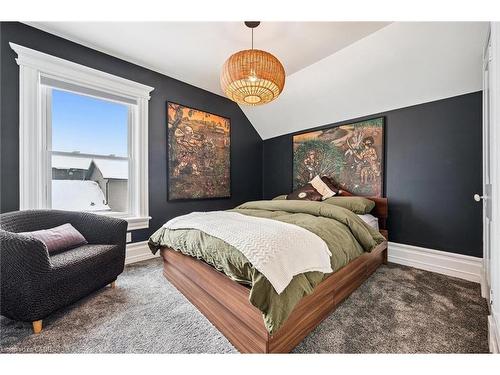 64 Wilhelm Street, Kitchener, ON - Indoor Photo Showing Bedroom