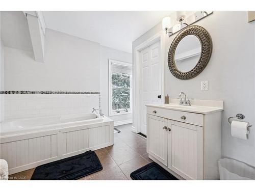 64 Wilhelm Street, Kitchener, ON - Indoor Photo Showing Bathroom