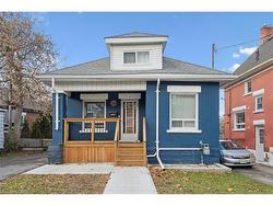 262 Madison Avenue S Kitchener, ON N2M 3H4