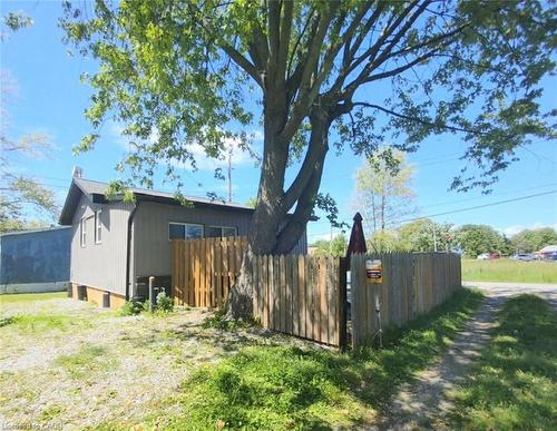 12209 Lakeshore Road, Wainfleet, ON - Outdoor