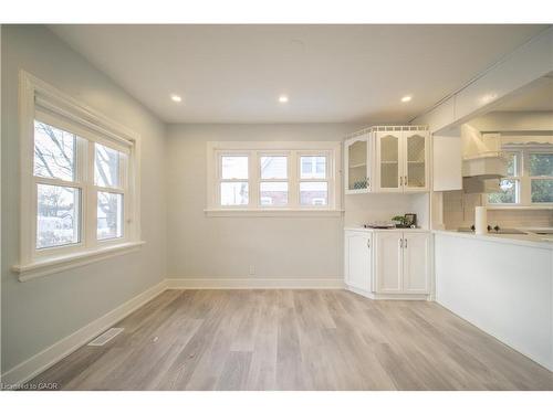 10 Monroe Street, Cambridge, ON - Indoor