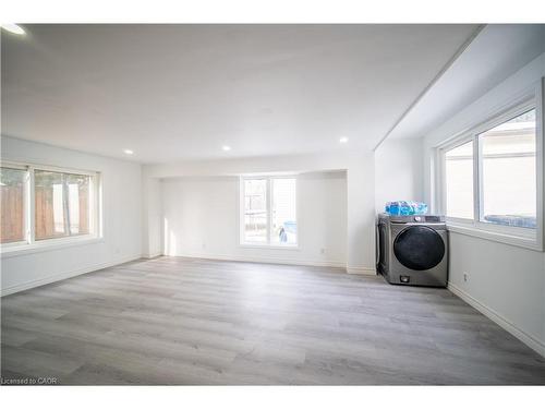 10 Monroe Street, Cambridge, ON - Indoor