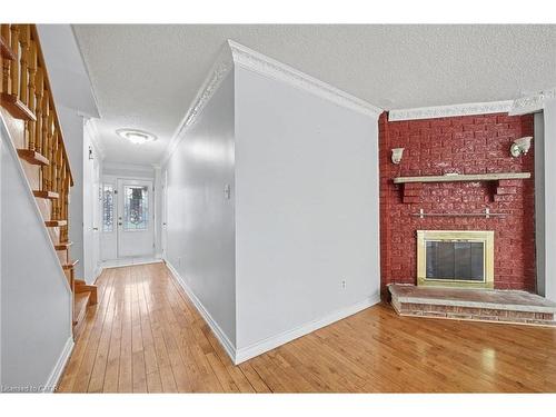 993 Lucerne Crescent, Mississauga, ON - Indoor With Fireplace