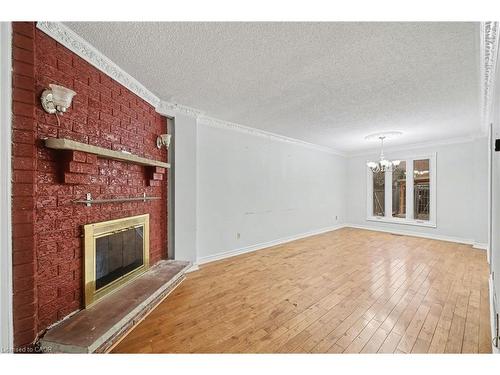 993 Lucerne Crescent, Mississauga, ON - Indoor With Fireplace