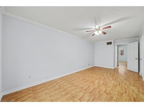993 Lucerne Crescent, Mississauga, ON - Indoor Photo Showing Other Room