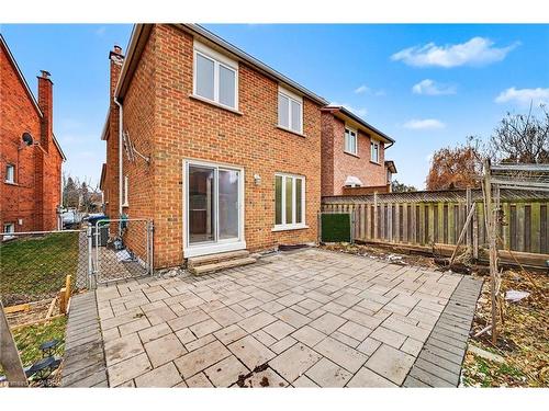 993 Lucerne Crescent, Mississauga, ON - Outdoor With Exterior