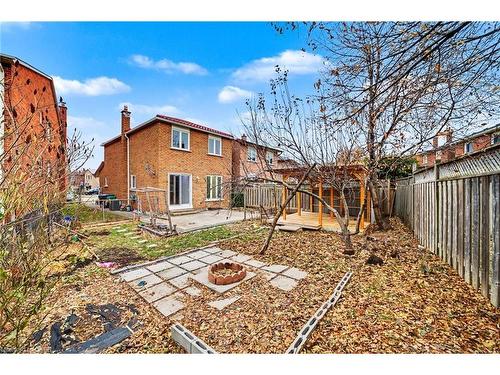993 Lucerne Crescent, Mississauga, ON - Outdoor