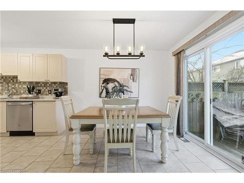 122 Vennio Lane, Hamilton, ON - Indoor