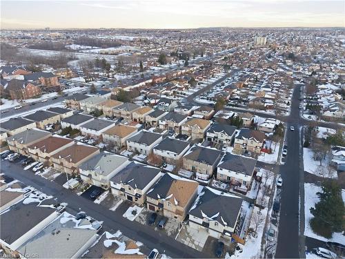 122 Vennio Lane, Hamilton, ON - Outdoor With View