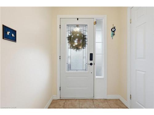 122 Vennio Lane, Hamilton, ON - Indoor Photo Showing Other Room