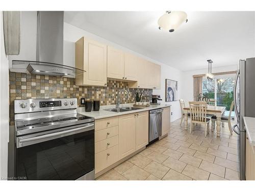 122 Vennio Lane, Hamilton, ON - Indoor Photo Showing Kitchen With Stainless Steel Kitchen With Double Sink