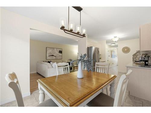 122 Vennio Lane, Hamilton, ON - Indoor Photo Showing Dining Room