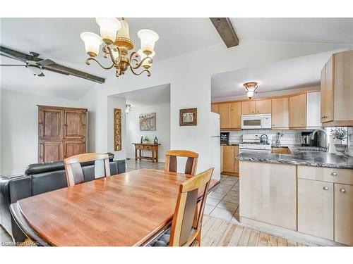 8 Beach Road, Lowbanks, ON - Indoor Photo Showing Other Room