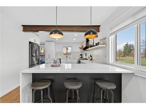 3 Jacqueline Boulevard, Hamilton, ON - Indoor Photo Showing Kitchen With Upgraded Kitchen