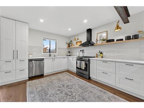 3 Jacqueline Boulevard, Hamilton, ON - Indoor Photo Showing Kitchen With Upgraded Kitchen