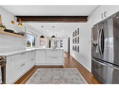 3 Jacqueline Boulevard, Hamilton, ON - Indoor Photo Showing Kitchen