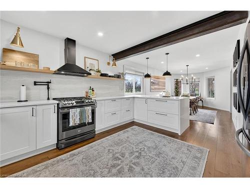 3 Jacqueline Boulevard, Hamilton, ON - Indoor Photo Showing Kitchen With Upgraded Kitchen