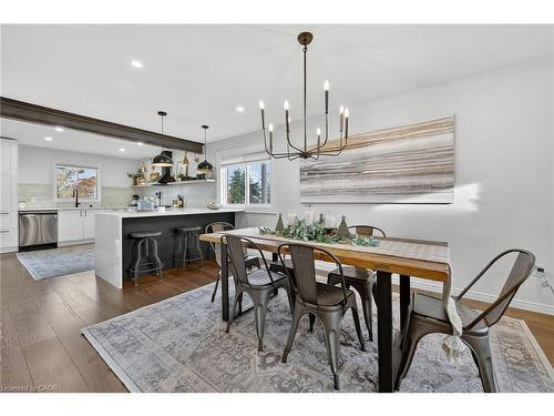 3 Jacqueline Boulevard, Hamilton, ON - Indoor Photo Showing Dining Room