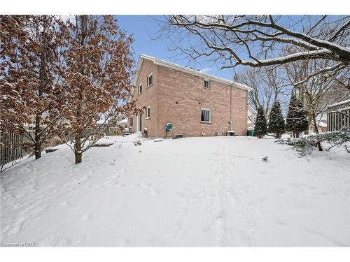 14 Bitzer Court, Cambridge, ON - Outdoor